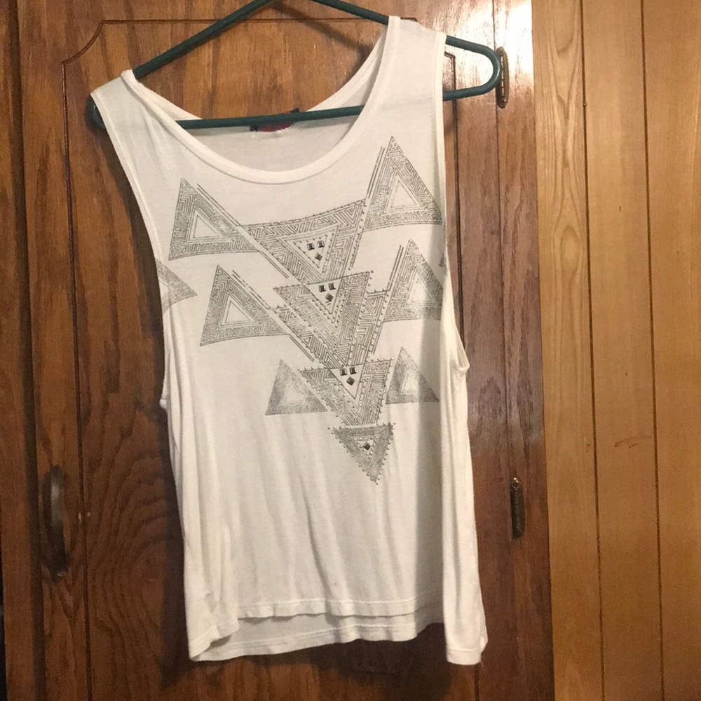 White T-shirt
